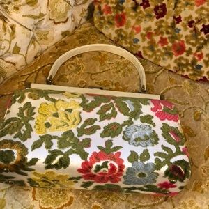 SOLD Vintage Tapestry Flower Purse